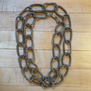 Gorgeous lightweight gold chunky chain link necklace